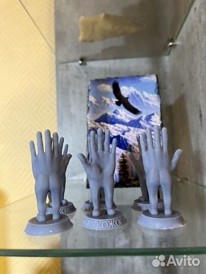 Фигурка рукожоп