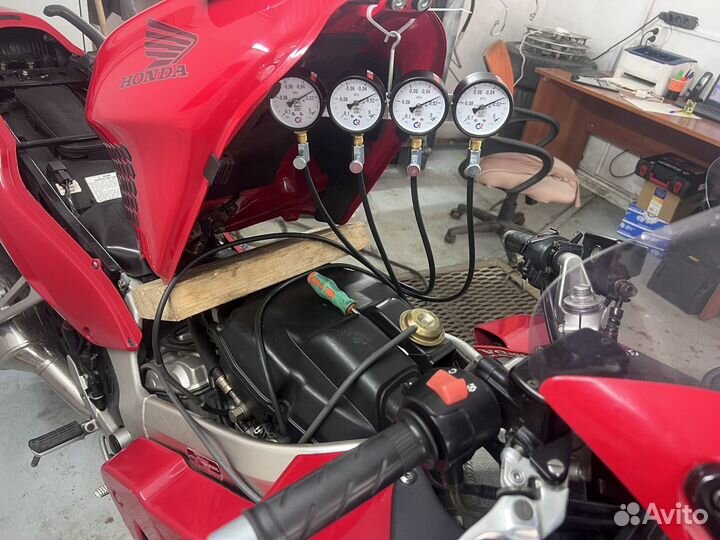 Honda vfr800 5gen