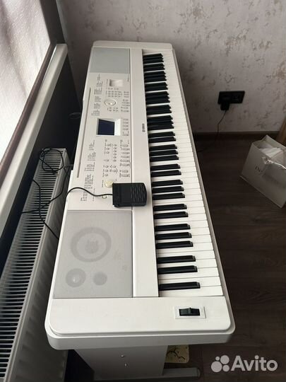 Цифровое пианино yamaha DGX-660