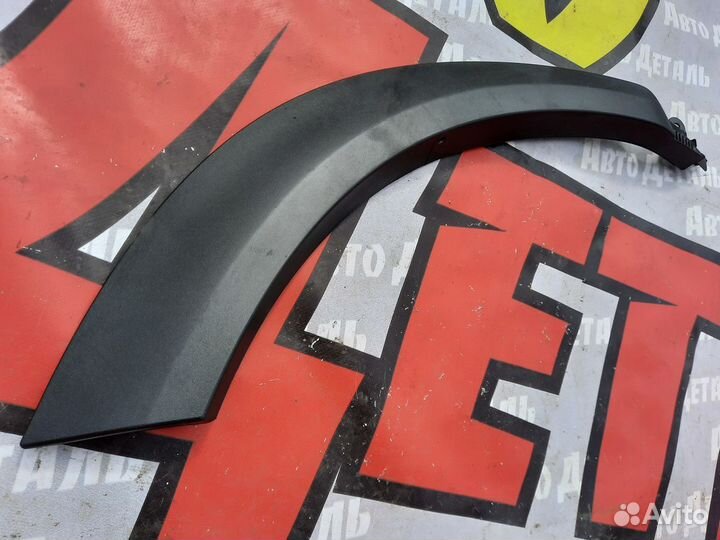 Накладка Молдинг задней правой двери Lexus NX