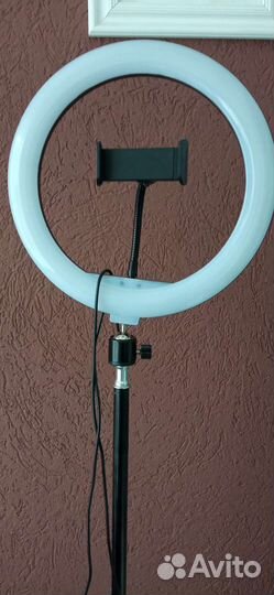 Кольцевая лампа 26 см
