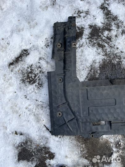 Декоративная крышка двигателя Opel Astra H