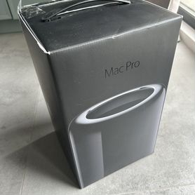 Apple Mac Pro (Late 2013)