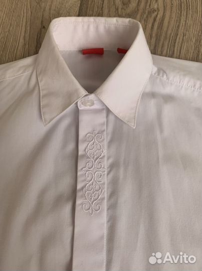 Белые рубашки для мальчика