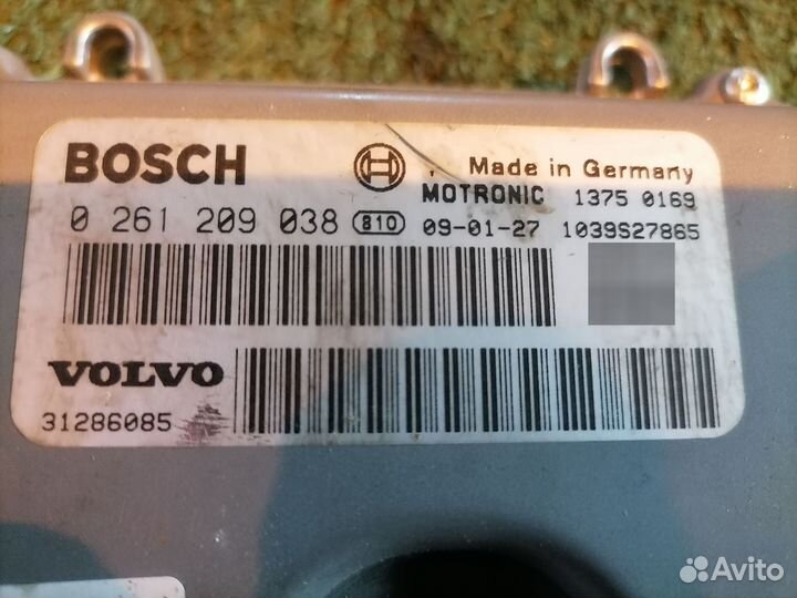 Блок управления двигателем B5254T3 31286085 Volvo