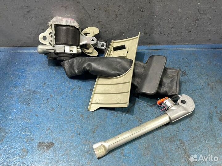 Ремень правый Infiniti G V36