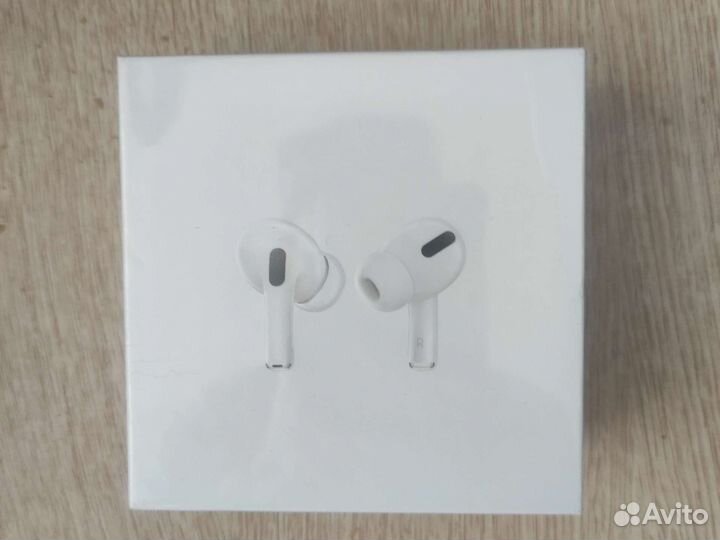 Наушники AirPods Pro