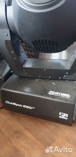 Вращающиеся головы Robe Clubspot 250ct