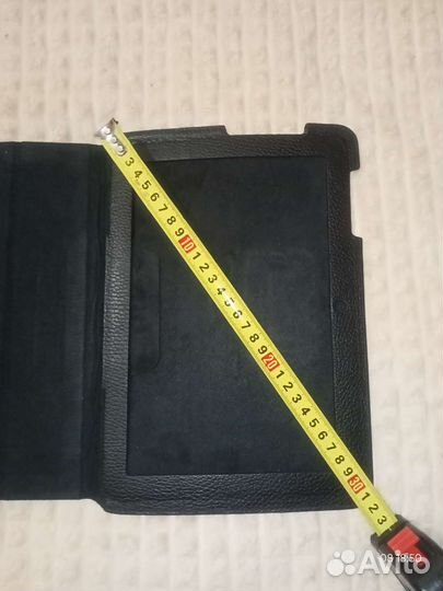 Универсальный чехол для планшета