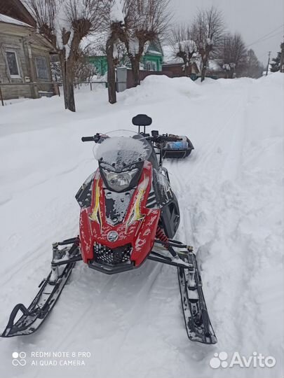 Продам снегоход