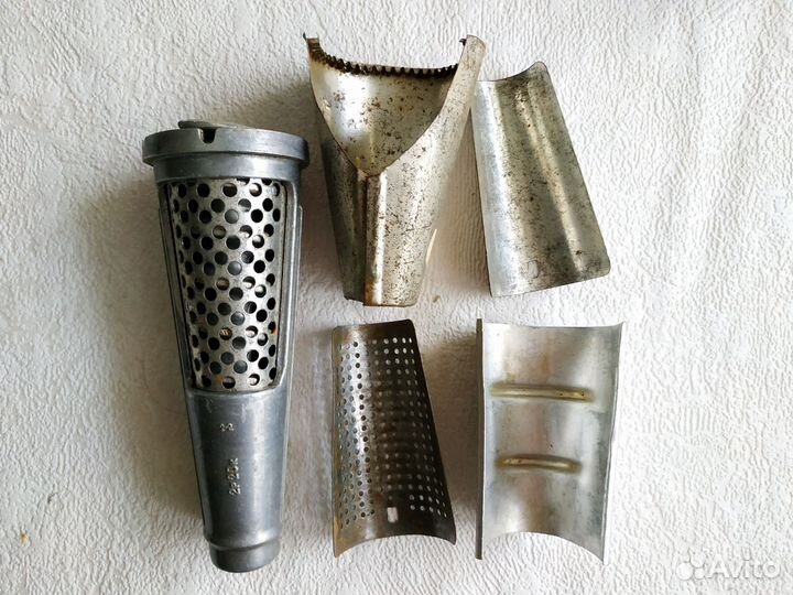 Ручная мясорубка + соковыжималка Работает