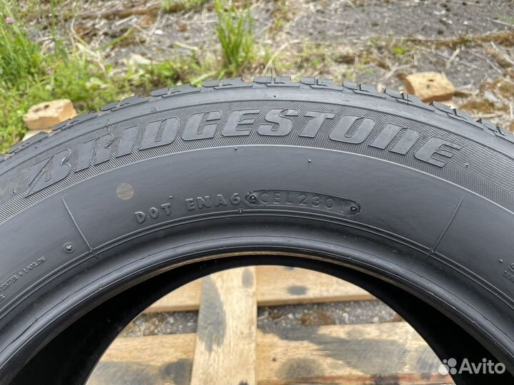 Bridgestone Blizzak LM-18 225/60 R16