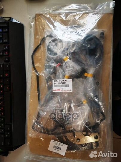 Набор прокладок 0411174721 toyota