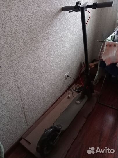 Самокат взрослый электрический бу