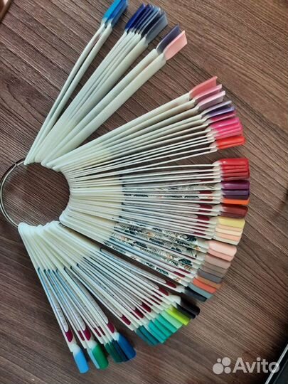 Гель лак для ногтей