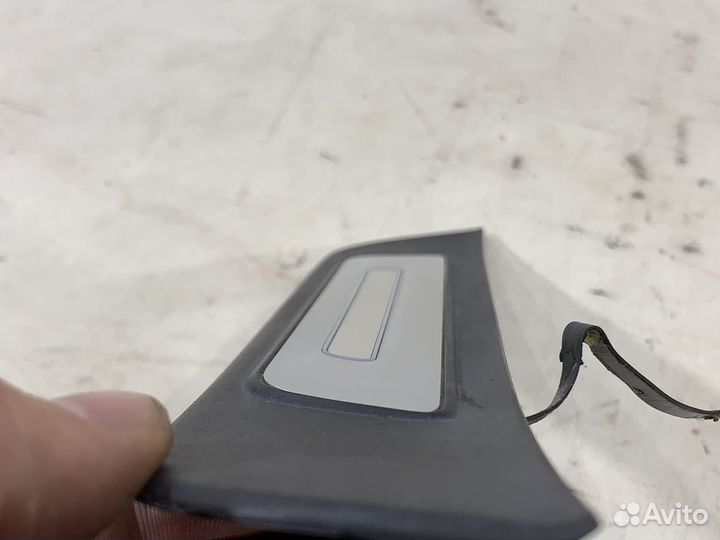 Внутренняя накладка порога зад. левая Audi A7 4G