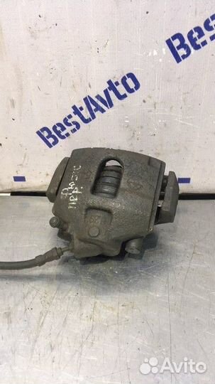 Суппорт передний левый Ford Fusion 2006