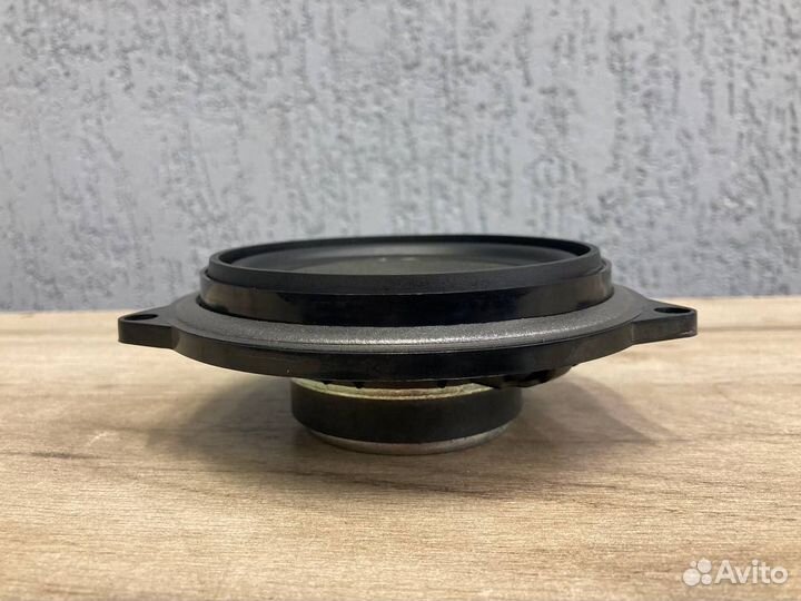 Динамик передней двери BMW X1 E84 N46B20