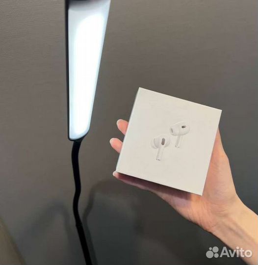 Продам AirPods, новые, даже не открывал