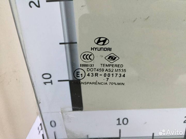 Стекло двери передней правой Hyundai Sonata 4 EF,T