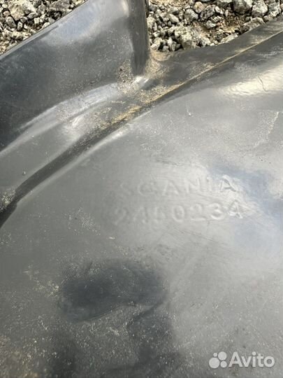 Кронштейн подножки левый Scania 6 2450234