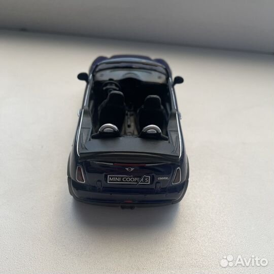Модель машины mini cooper s