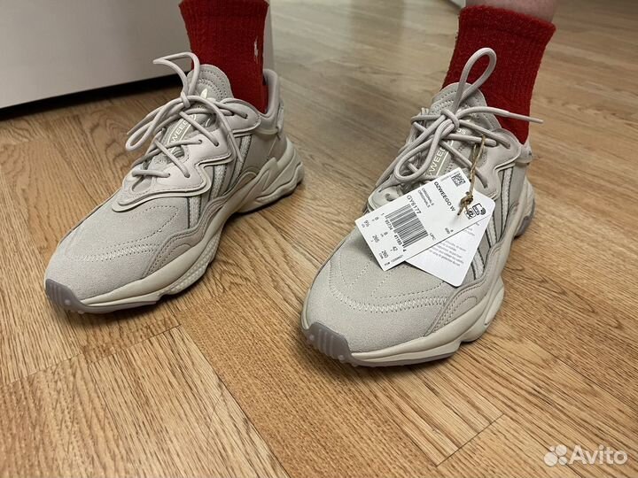 Кроссовки Adidas Ozweego