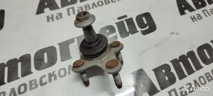 Шаровая опора левая Volkswagen Passat Cc 357 CAW