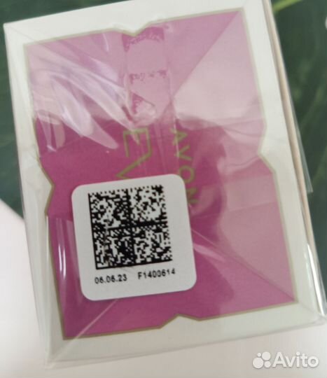 Парфюмерная вода Avon Eve Embrace