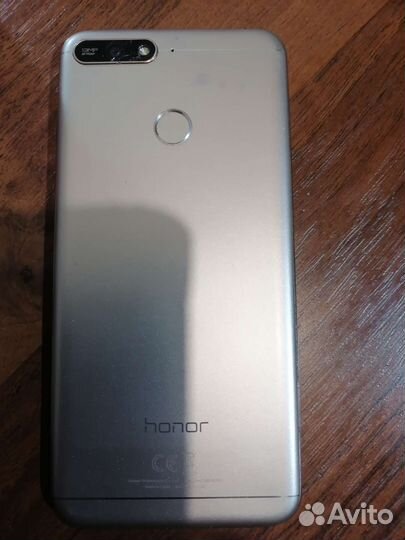 Телефон honor 7а pro