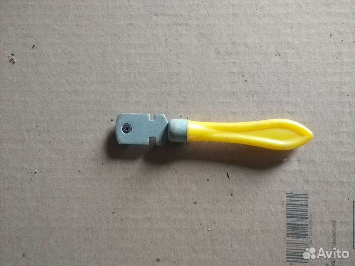 Роликовые стеклорезы СССР