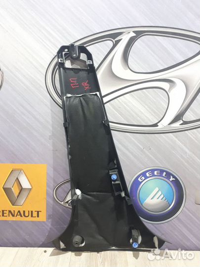 Обшивка средней стойки накладка ремня безопасности