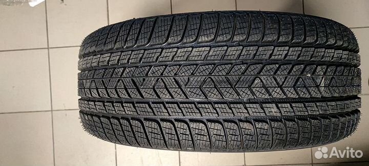 Pirelli Scorpion Winter 285/45 R19 111V