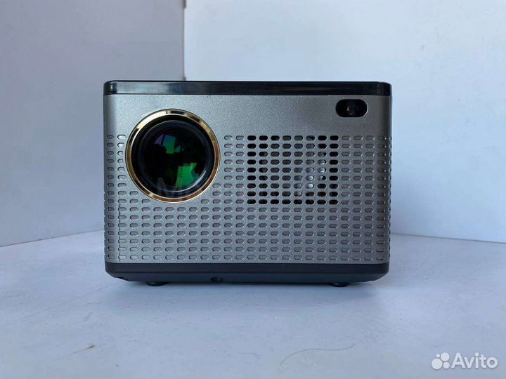 Мини проектор 4к