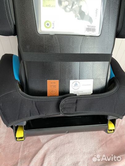 Детское автокресло kiddy