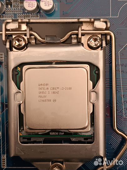Intel core i3 2100