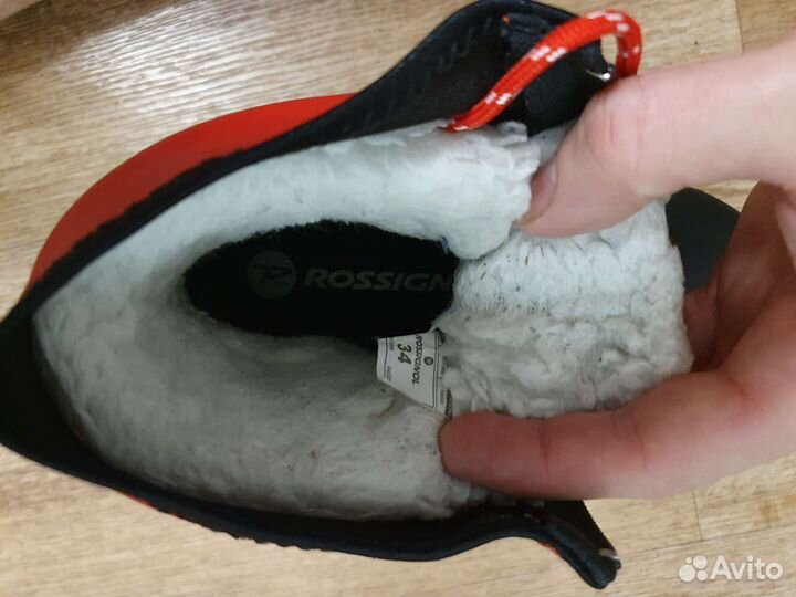 Детские Лыжные ботинки 34. Rossignol