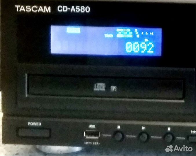 Tascam CD-A580(Teac) – профес CD/USB/Cass рекордер