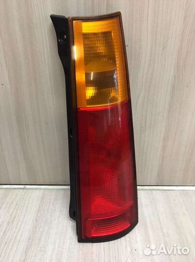 Фонарь правый Honda cr-v 1