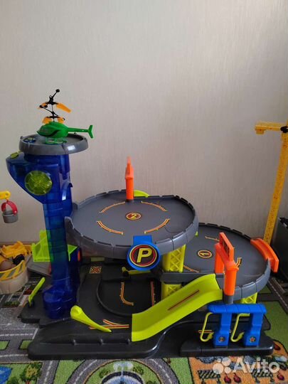 Большой гараж ELC