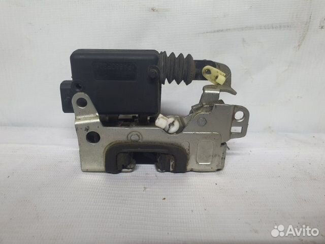Замок двери передний правый Рено Logan седан 2012