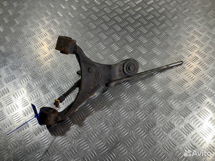 Рычаг передний правый верхний Land Rover рест