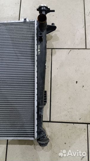 Радиатор охлаждения двс kia sorento 2 МКПП