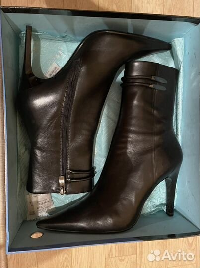 Ботильоны натуральная кожа новые