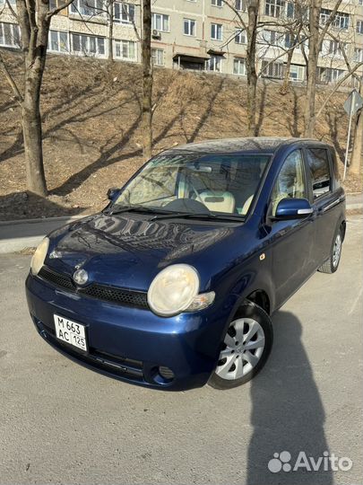 Toyota Sienta, 2010 Аренда
