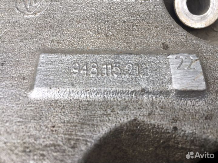 Кронштейн двигателя Porsche Panamera 970