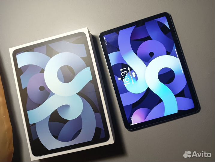 iPad Air(4-го поколения) Wi-Fi 64 гб 10.9 2020