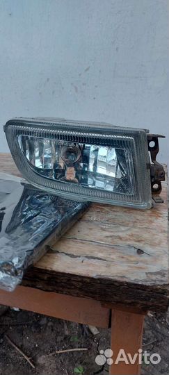 Противотуманные фары Nissan Pulsar N15 (левая)