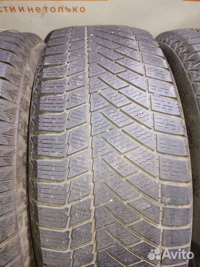 Continental ContiVikingContact 6 225/65 R17