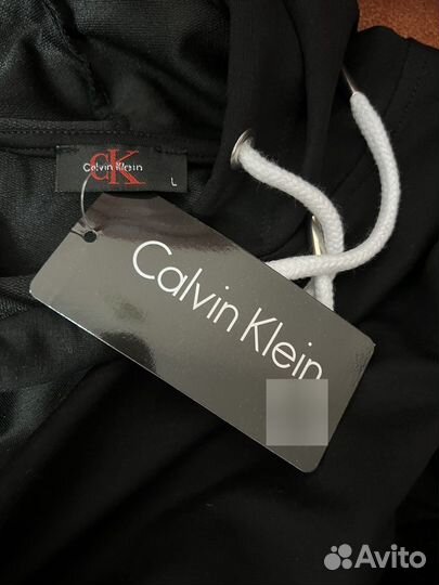 Спортивный костюм оригинал Calvin klein шикарный